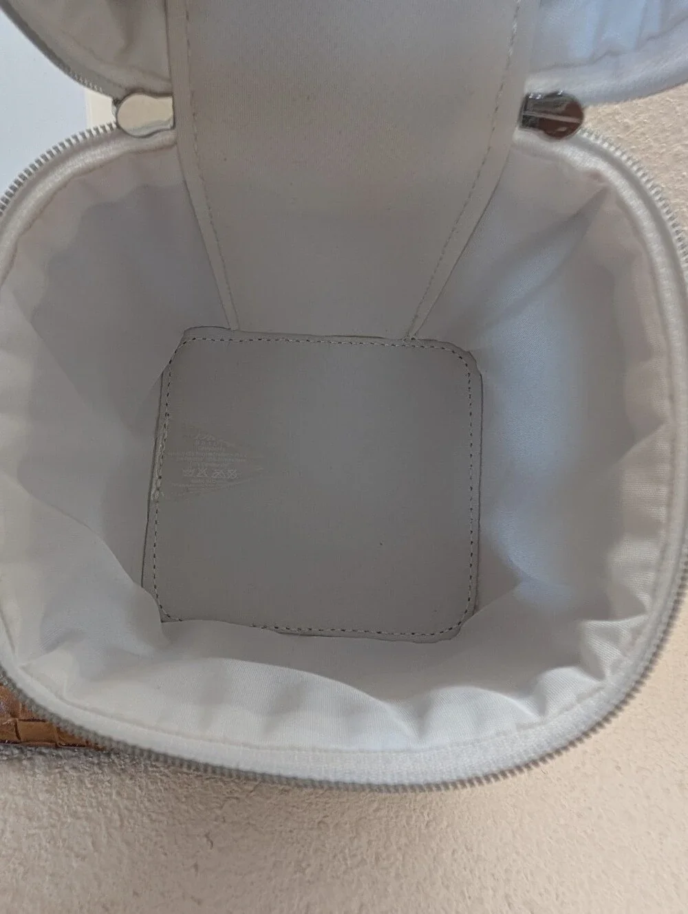 Christian Dior LIMITED EDITION Cherry Blossom Vanity Pouch Asia Exclusive GWP